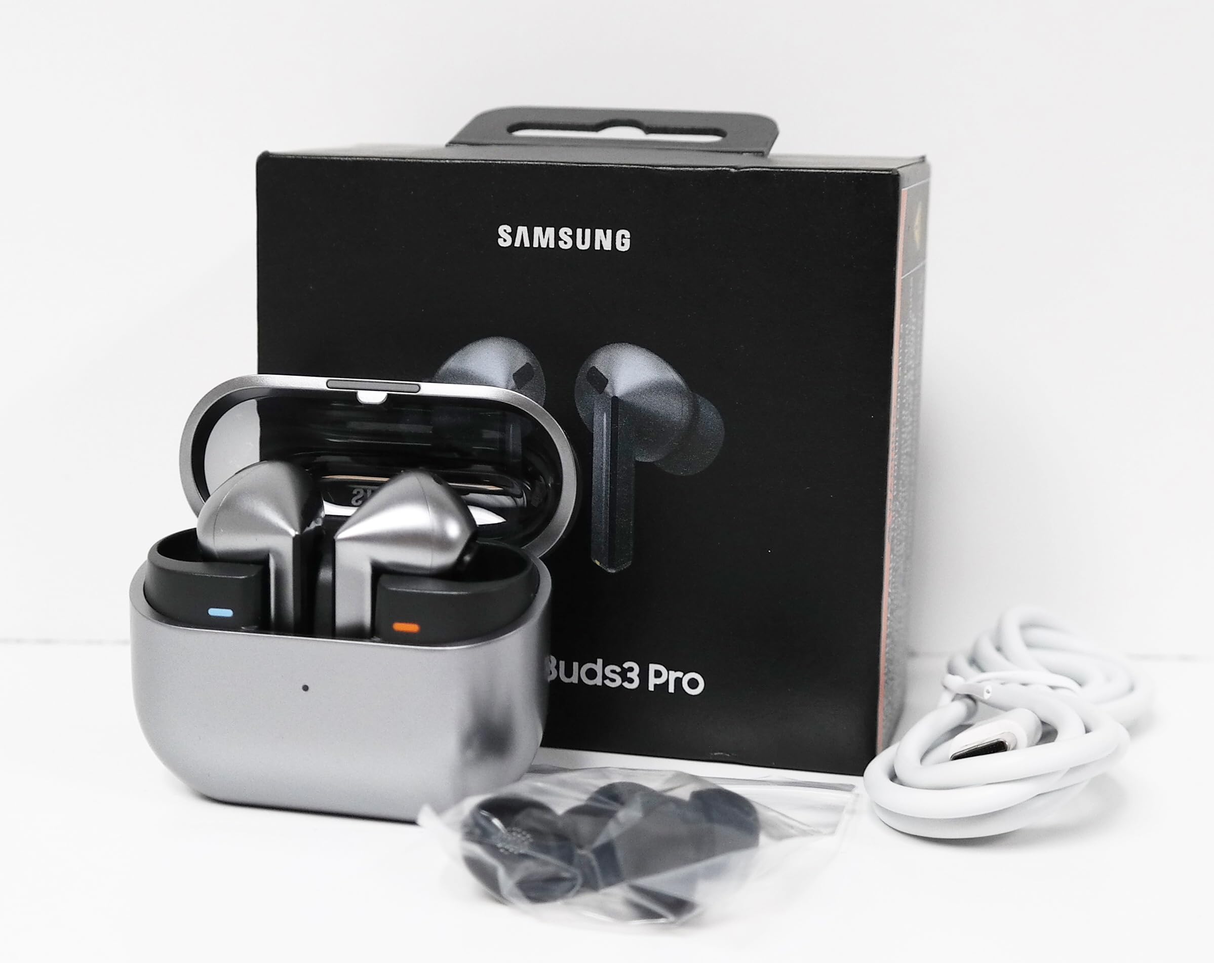 Galaxy Buds 3 Pro vs Samsung Galaxy Buds 3 Fe: Head-to-Head Comparison